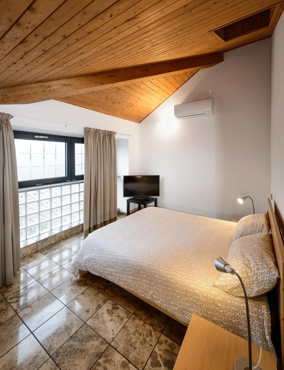 Faber Apartments-Residence Style Arona Exterior foto